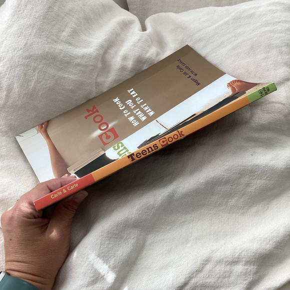 BOGO 🥳 Teens Cook adult teenager cookbook | Megan & Jill Carle | recipe book - Picture 3 of 5